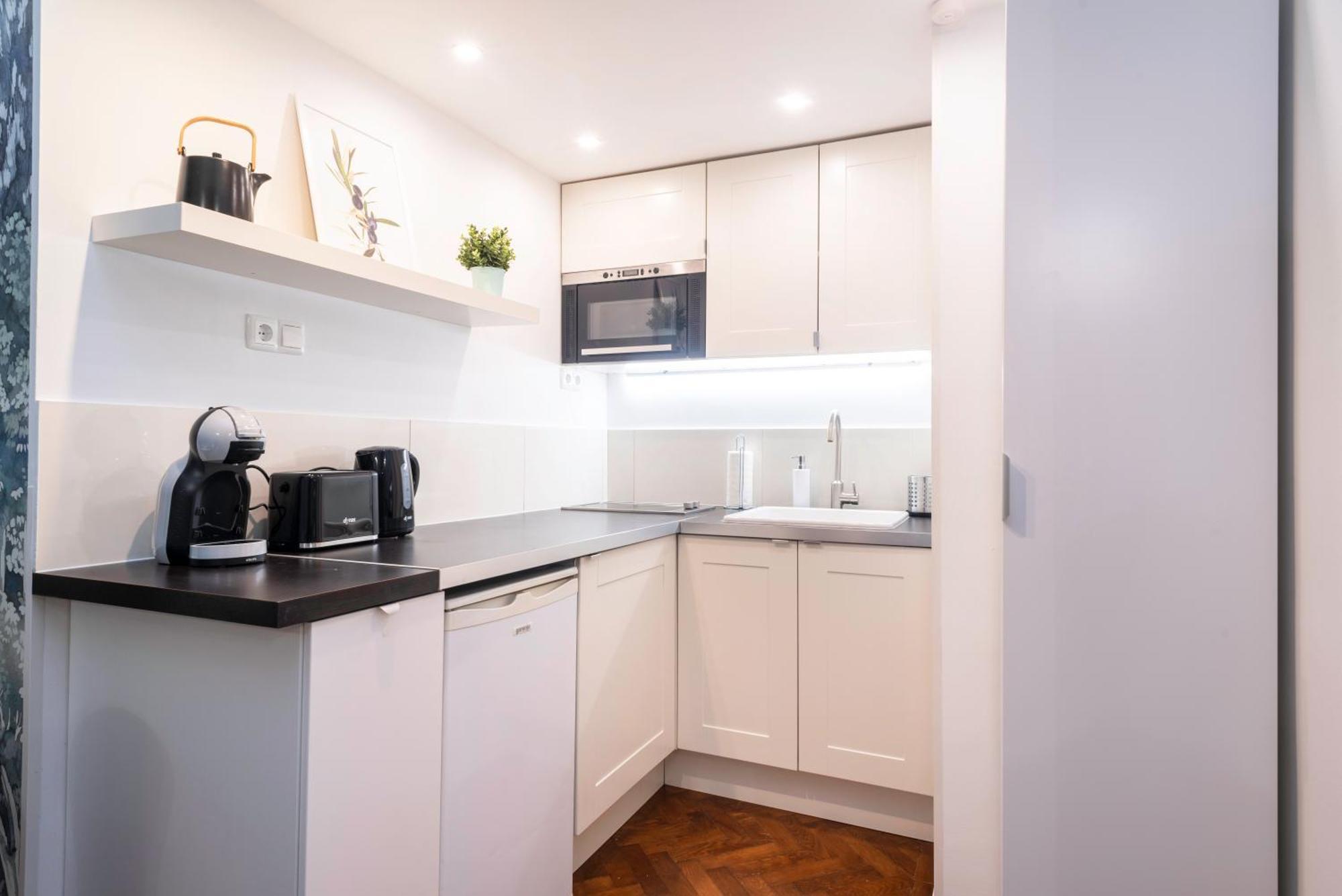 Amethyst Apartments - Kadar Budapest Luaran gambar